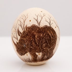 HAND PAINTED & CARVED OSTRICH EGG  LIGHT