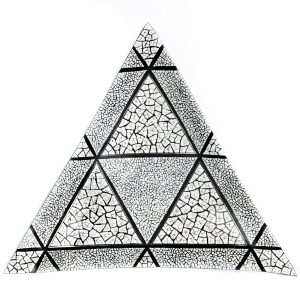 OSTRICH EGG SHELL TRIANGULAR BOWL